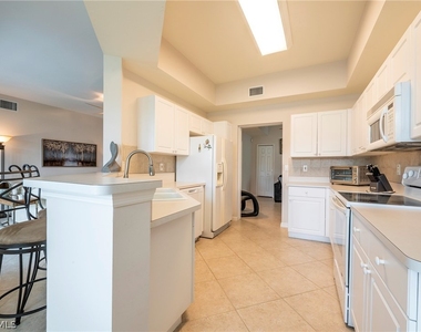 15150 Royal Windsor Lane - Photo Thumbnail 8