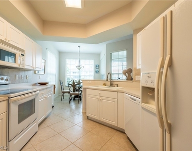 15150 Royal Windsor Lane - Photo Thumbnail 11