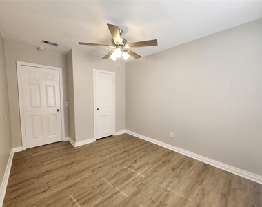 138 W Marion - Photo Thumbnail 3