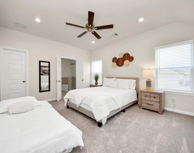14967 Eagle Feather Drive - Photo Thumbnail 27