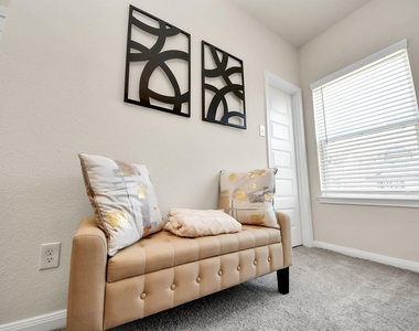 14967 Eagle Feather Drive - Photo Thumbnail 33