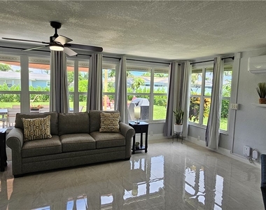 251 Se 46th Street - Photo Thumbnail 28