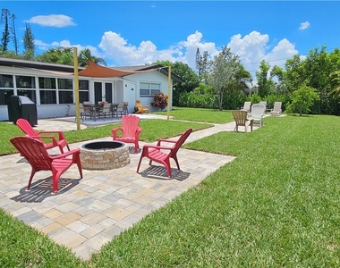 251 Se 46th Street - Photo Thumbnail 32