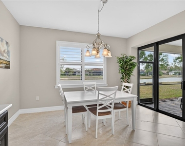 11279 Thurston Chase - Photo Thumbnail 15