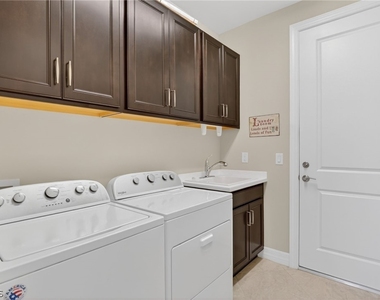 11279 Thurston Chase - Photo Thumbnail 29