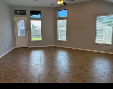 4219 Kendall Rock Lane - Photo Thumbnail 13
