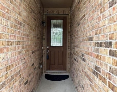 4219 Kendall Rock Lane - Photo Thumbnail 3