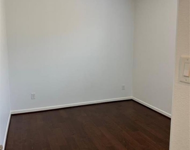 4219 Kendall Rock Lane - Photo Thumbnail 8