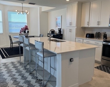 5715 Double Eagle Circle - Photo Thumbnail 5