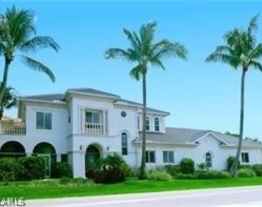 11002 Vanderbilt Drive - Photo Thumbnail 2