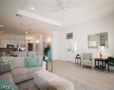 11002 Vanderbilt Drive - Photo Thumbnail 13