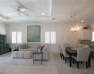 11002 Vanderbilt Drive - Photo Thumbnail 15