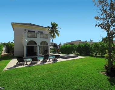 11002 Vanderbilt Drive - Photo Thumbnail 10