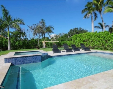 11002 Vanderbilt Drive - Photo Thumbnail 1
