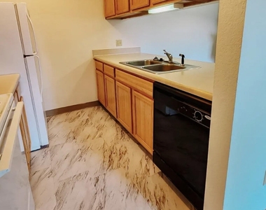 125 W Harrington Road - Photo Thumbnail 9