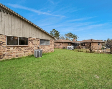 1006 Perry Street - Photo Thumbnail 39