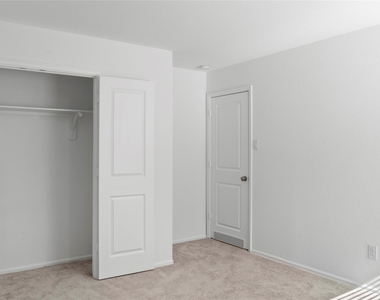 19148 Cicerone Court - Photo Thumbnail 11