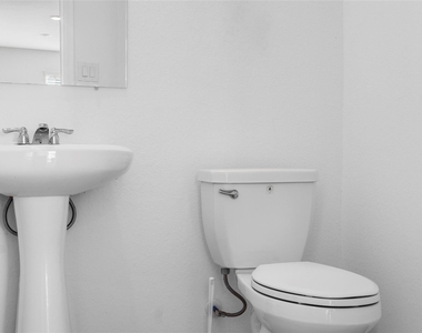 19148 Cicerone Court - Photo Thumbnail 14