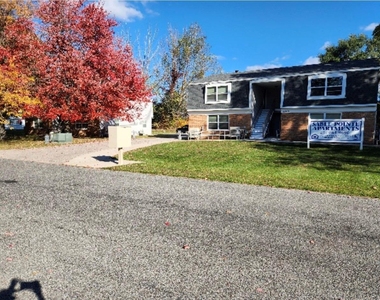 907 S State Street - Photo Thumbnail 4
