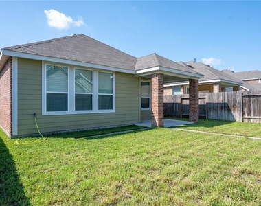 3137 Dunsmore Manor Court - Photo Thumbnail 4