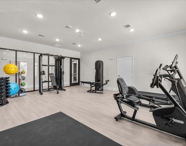 540 Hobbs Road - Photo Thumbnail 15