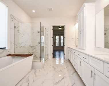 8526 Tombron Grove Road - Photo Thumbnail 21