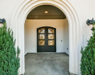 8526 Tombron Grove Road - Photo Thumbnail 2