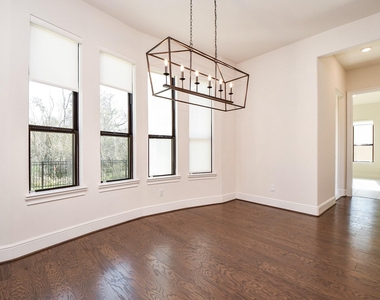 8526 Tombron Grove Road - Photo Thumbnail 15