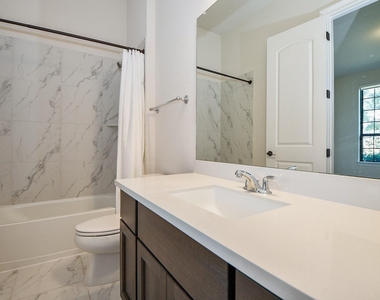 8526 Tombron Grove Road - Photo Thumbnail 37