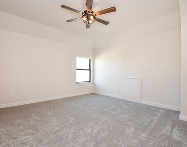 8526 Tombron Grove Road - Photo Thumbnail 28