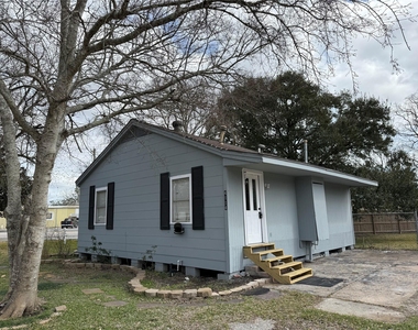 4114 Victoria Avenue - Photo Thumbnail 18
