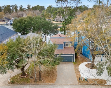 3203 Poe Drive - Photo Thumbnail 1