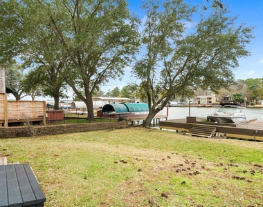 3203 Poe Drive - Photo Thumbnail 29