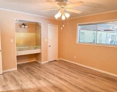 15331 Lake Lamond Road - Photo Thumbnail 6