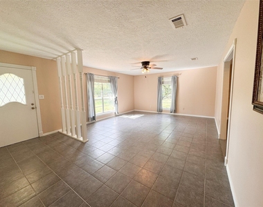 15331 Lake Lamond Road - Photo Thumbnail 1