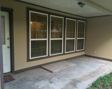 16826 Rippling Mill Drive - Photo Thumbnail 5
