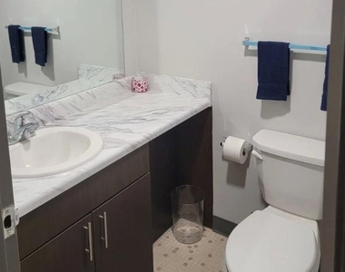 4205 Hatch Boulevard - Photo Thumbnail 11