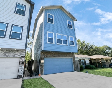 3538 Noah Street - Photo Thumbnail 28