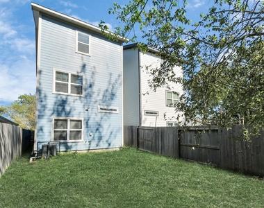 3538 Noah Street - Photo Thumbnail 26