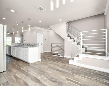 3538 Noah Street - Photo Thumbnail 12