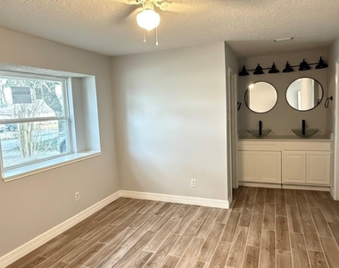 4202 Junker Street - Photo Thumbnail 15