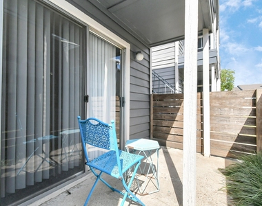 12211 Fondren - Photo Thumbnail 20