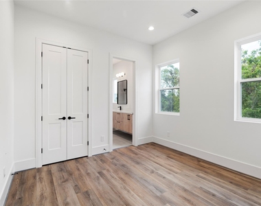 4218 Nichols Street - Photo Thumbnail 20