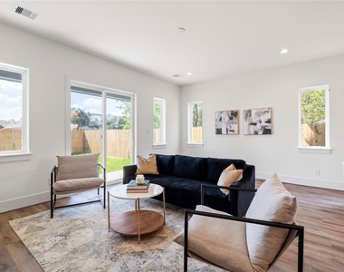 4218 Nichols Street - Photo Thumbnail 14