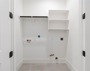 4218 Nichols Street - Photo Thumbnail 18