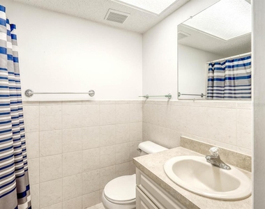 4939 Floramar Terrace - Photo Thumbnail 31