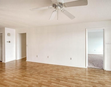 4939 Floramar Terrace - Photo Thumbnail 14