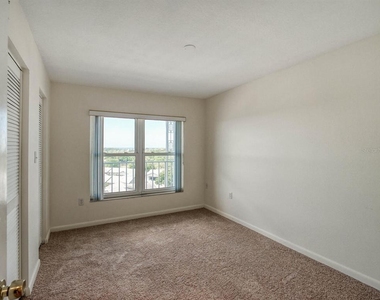 4939 Floramar Terrace - Photo Thumbnail 28
