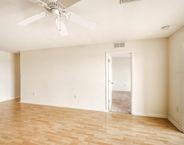 4939 Floramar Terrace - Photo Thumbnail 21