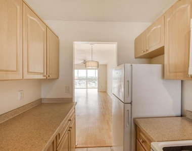 4939 Floramar Terrace - Photo Thumbnail 9
